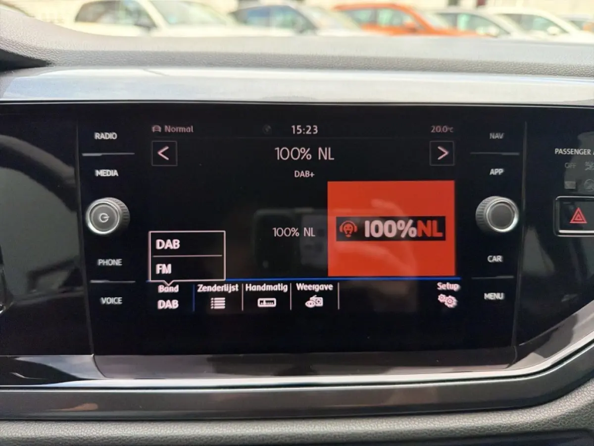 1.0 TSI HIGHLINE PDC/DIG-DASH/ACC/CLIMA/CARPLAY/NAVI