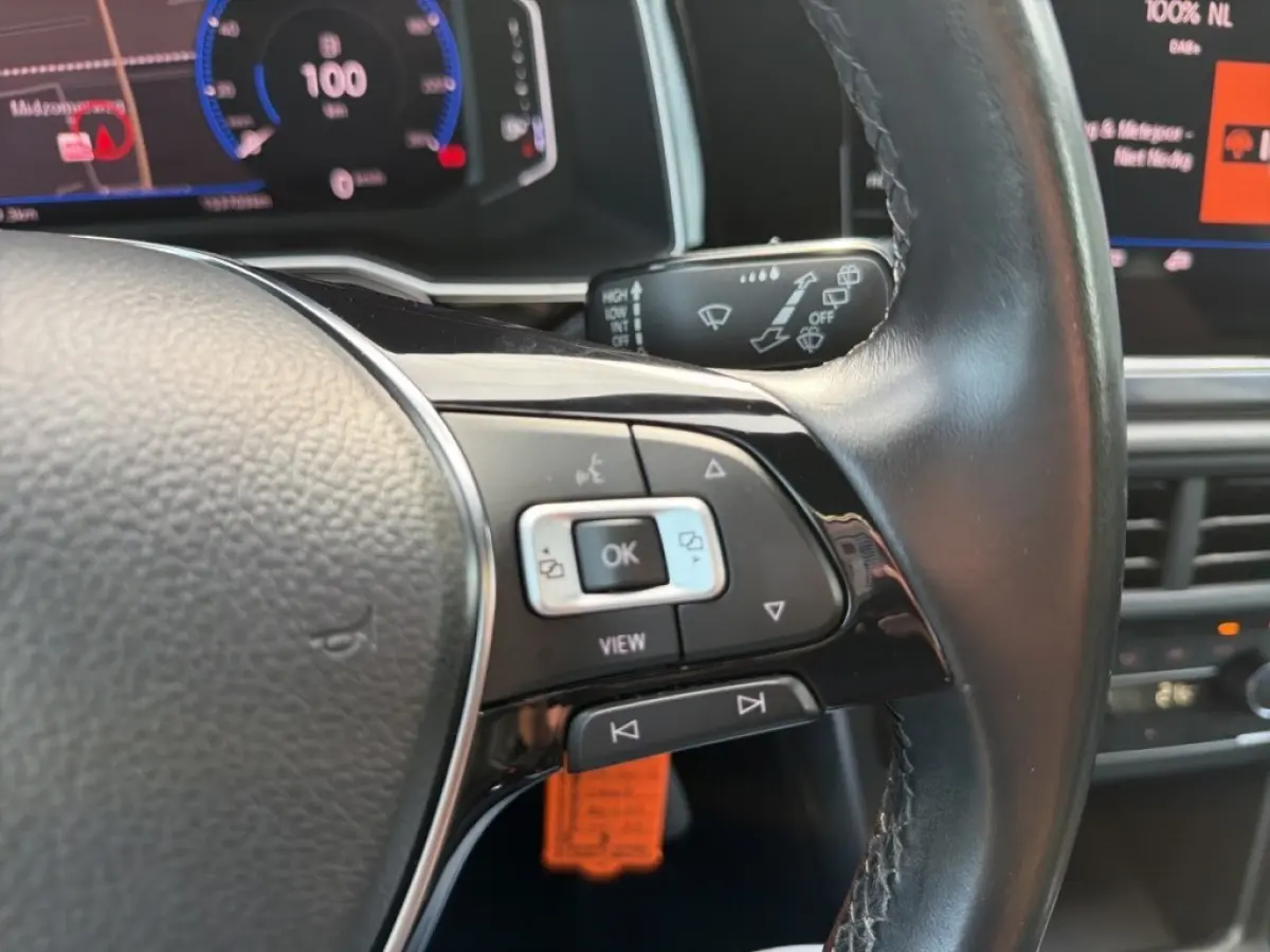 1.0 TSI HIGHLINE PDC/DIG-DASH/ACC/CLIMA/CARPLAY/NAVI