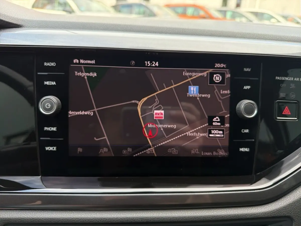 1.0 TSI HIGHLINE PDC/DIG-DASH/ACC/CLIMA/CARPLAY/NAVI