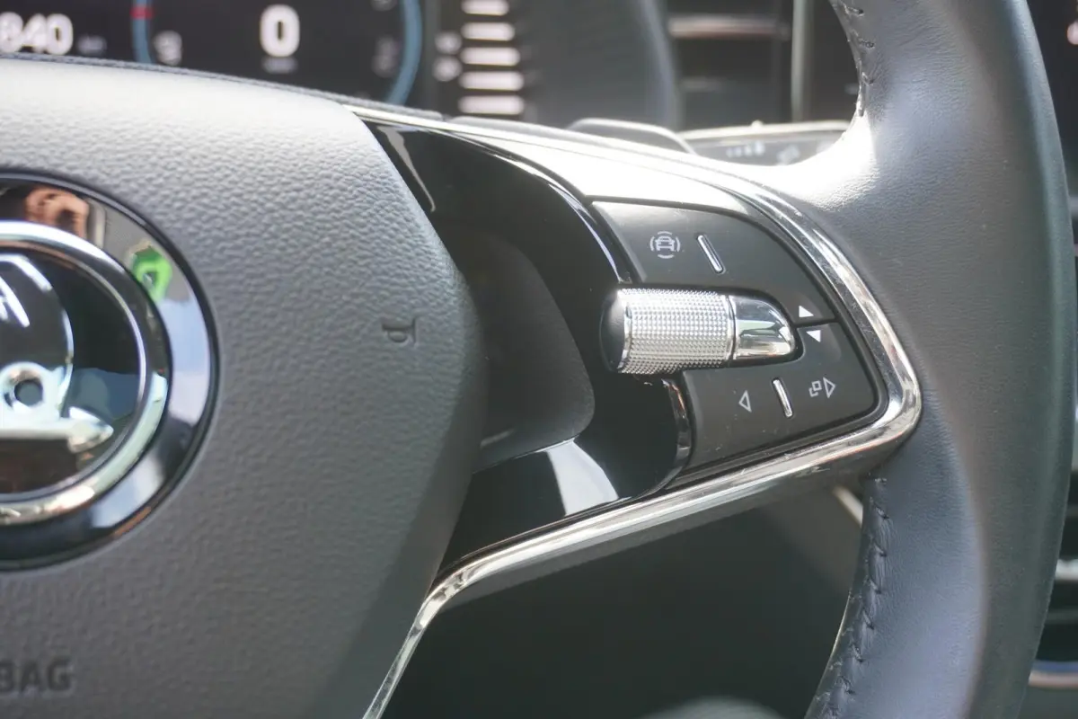 1.5 TSI 150pk DSG ACT Business Edition | Panoramadak | Trekhaak | Navigatie | Camera | Adaptive Cruise | Clima | stoel/stuur Verwarming