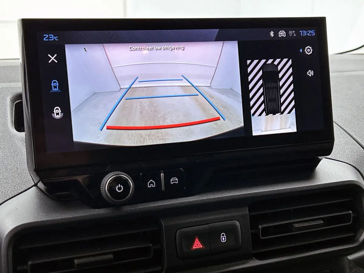 XL 50 kWh 136pk | DEMO | Extreem lage kilometerstand! | 330km WLTP Actieradius | Navigatie | Houten laadruimte inrichting | Achteruitrijcamera | Led verlichting