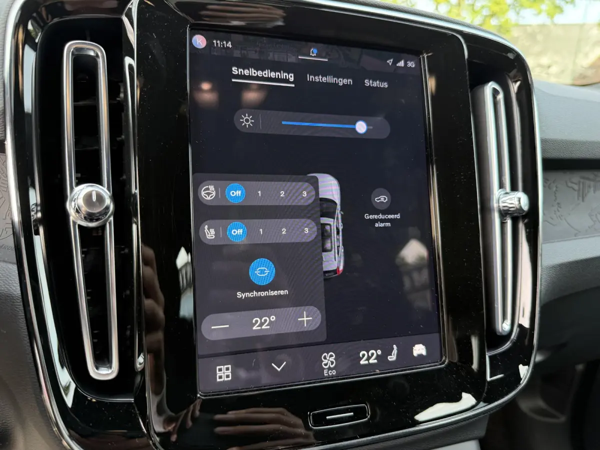 Core 70 kWh VAN: € 31.900- VOOR: € 29.877,- UW HERFSTVOORDEEL: € 2.023,-| SOH 91%| ELEK. TREKHAAK| WINTERPAKKET| STOEL +STUURVERWARMING| WARMTEPOMP| ACHTERUITRIJCAMERA| RIJKLAARPRIJS I