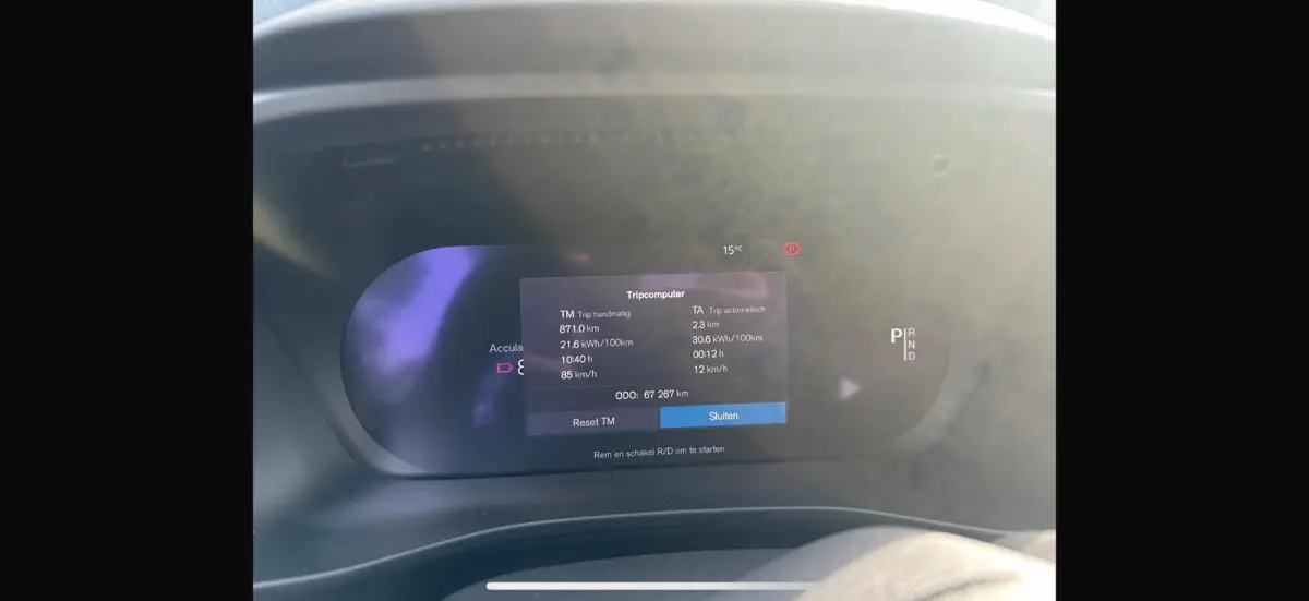 Core 70 kWh VAN: € 31.900- VOOR: € 29.877,- UW HERFSTVOORDEEL: € 2.023,-| SOH 91%| ELEK. TREKHAAK| WINTERPAKKET| STOEL +STUURVERWARMING| WARMTEPOMP| ACHTERUITRIJCAMERA| RIJKLAARPRIJS I