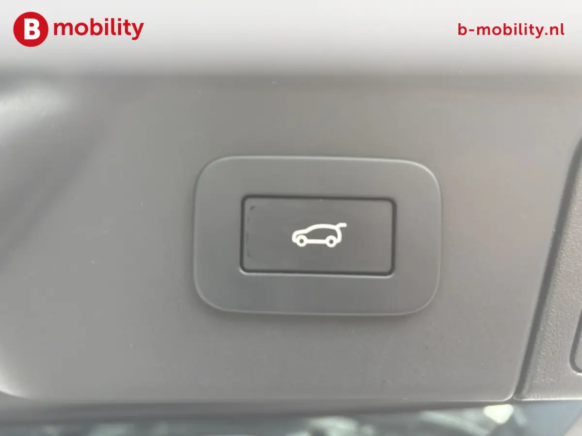 2.0 P400e AWD Dynamic SE PHEV Panoramadak Meridian Sound | Adaptive Cruise Control | 360 Camera | Leer | DAB