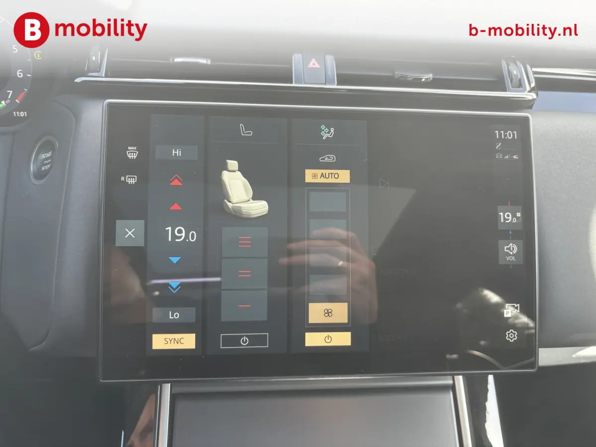 2.0 P400e AWD Dynamic SE PHEV Panoramadak Meridian Sound | Adaptive Cruise Control | 360 Camera | Leer | DAB