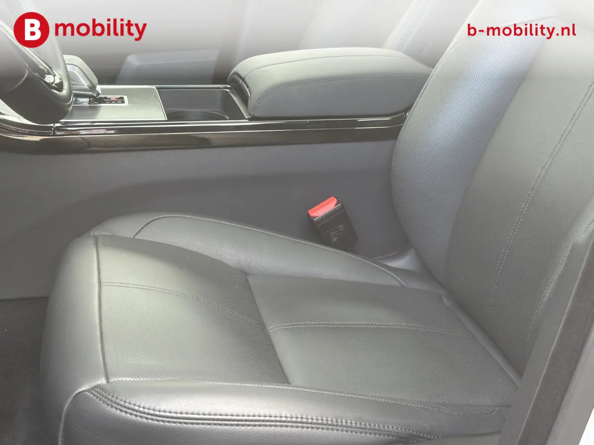 2.0 P400e AWD Dynamic SE PHEV Panoramadak Meridian Sound | Adaptive Cruise Control | 360 Camera | Leer | DAB