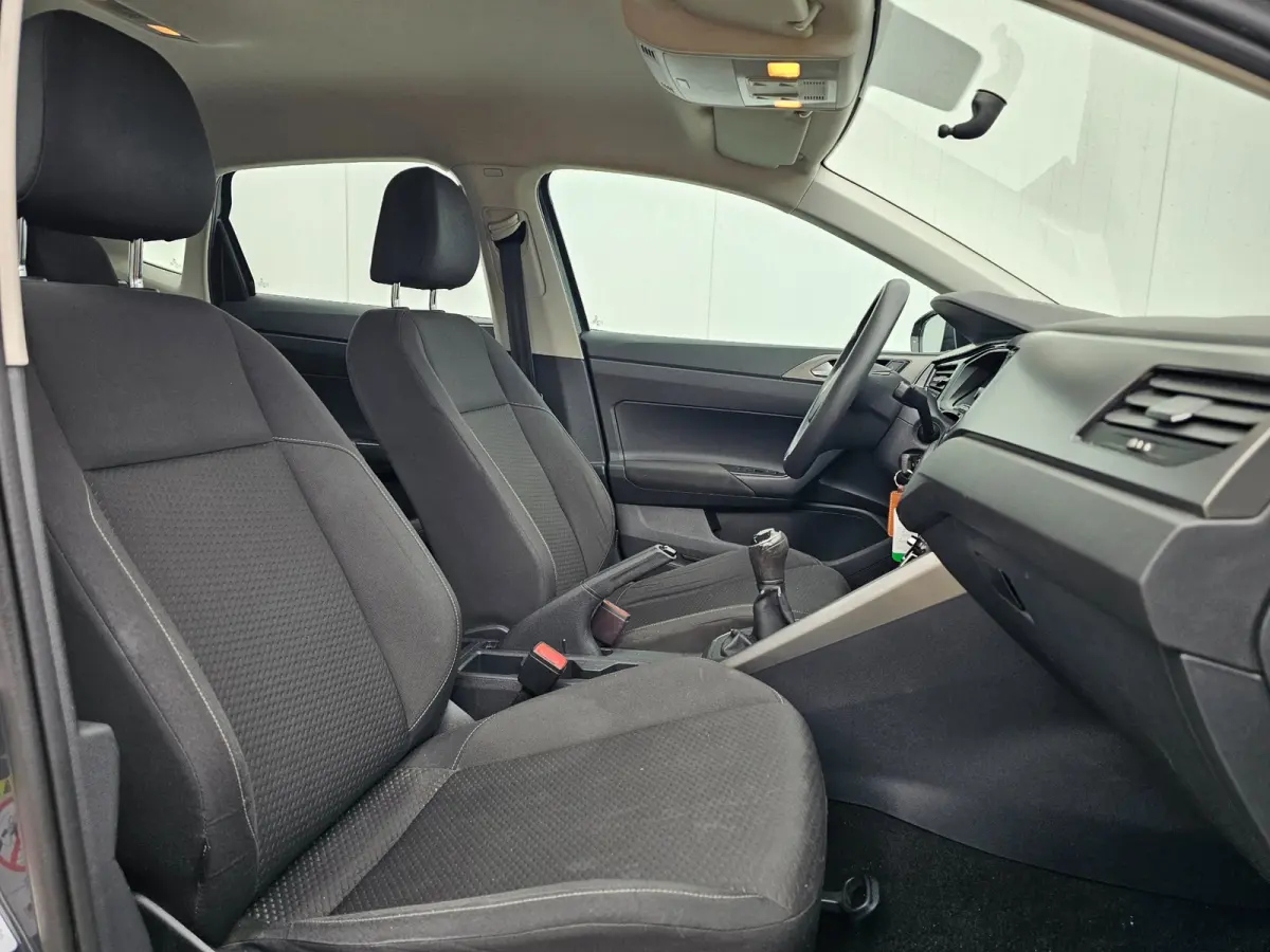 1.0 TSI bj 2018 Airco/Cruise APK 30-06-2027