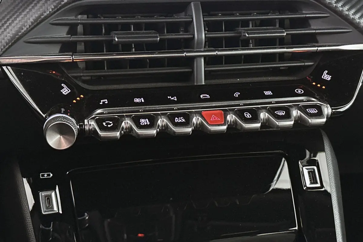 EV GT Pack 50 kWh Stoelverwarming Camera Keyless Apple CarPlay