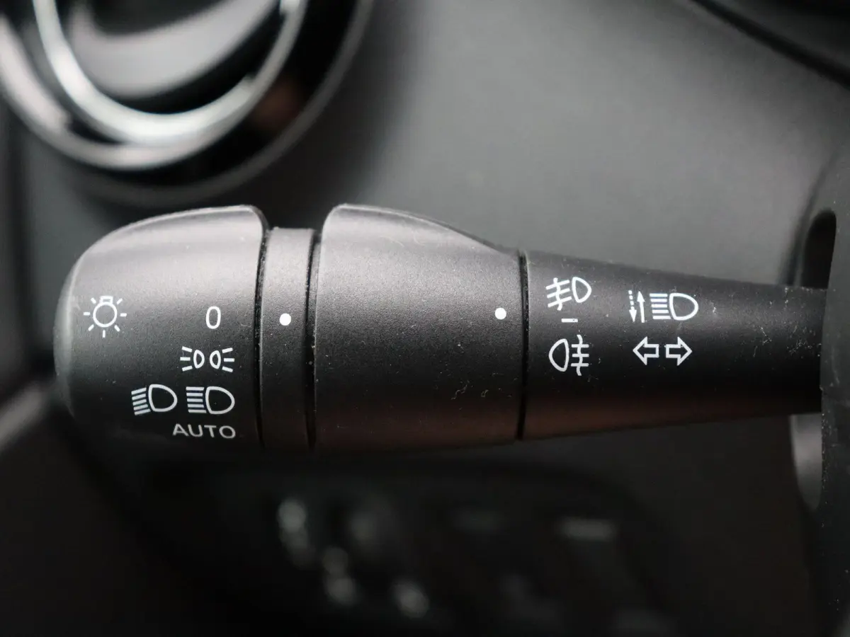 TCe 120pk Dynamique | Dealer onderhouden | Achteruitrijcamera | Climate control | Parkeersensoren achter |