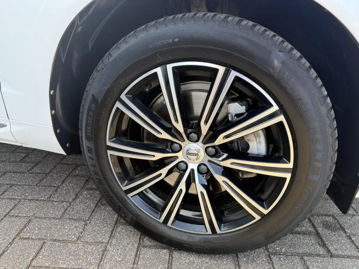 2.0 T5 AWD Inscription CARPLAY/PANO *ALL-IN PRIJS*