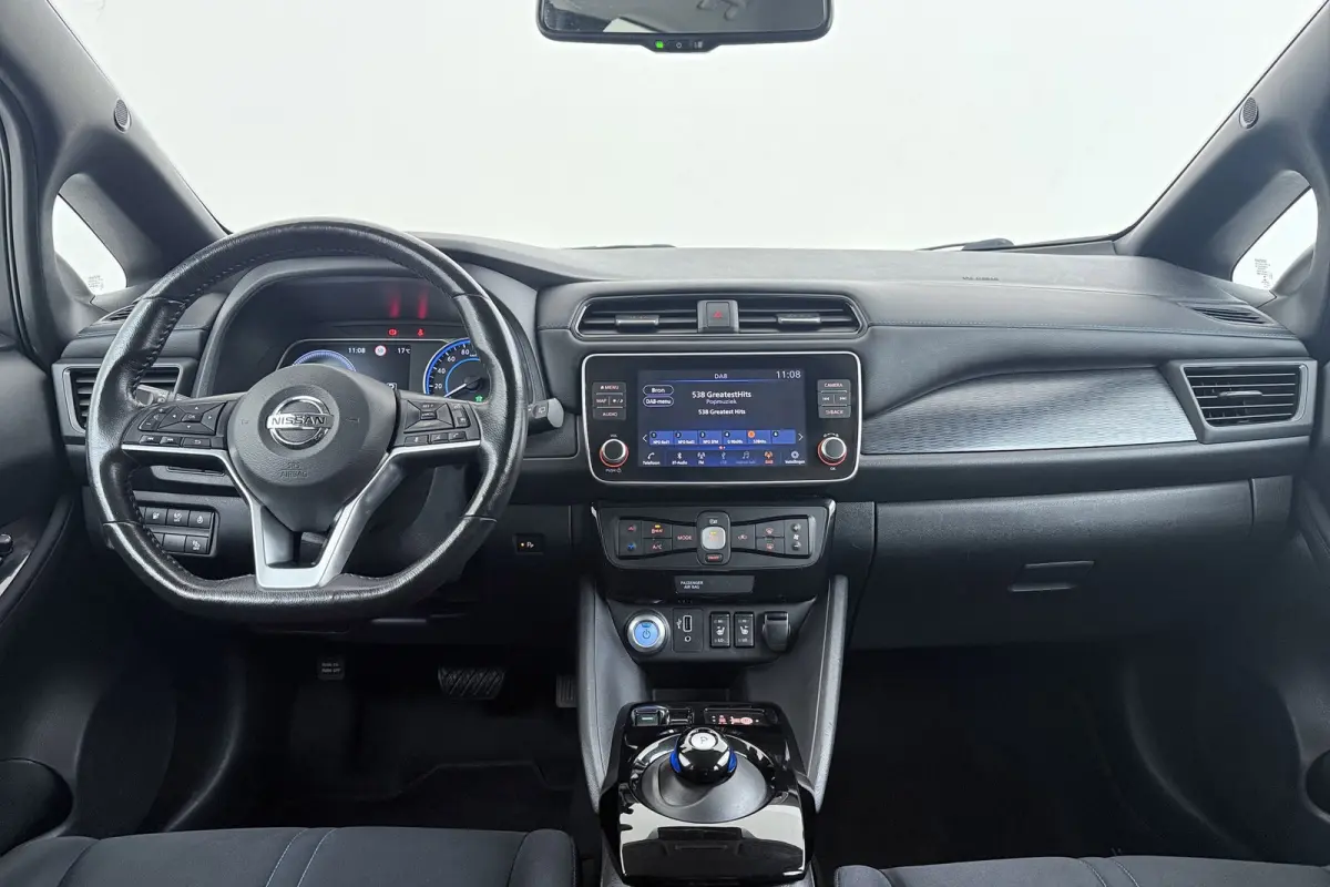 N-Connecta 40 kWh | Org NL | SOH 88% | CarPlay | Stoelverwarming V+A | Climate Control |
