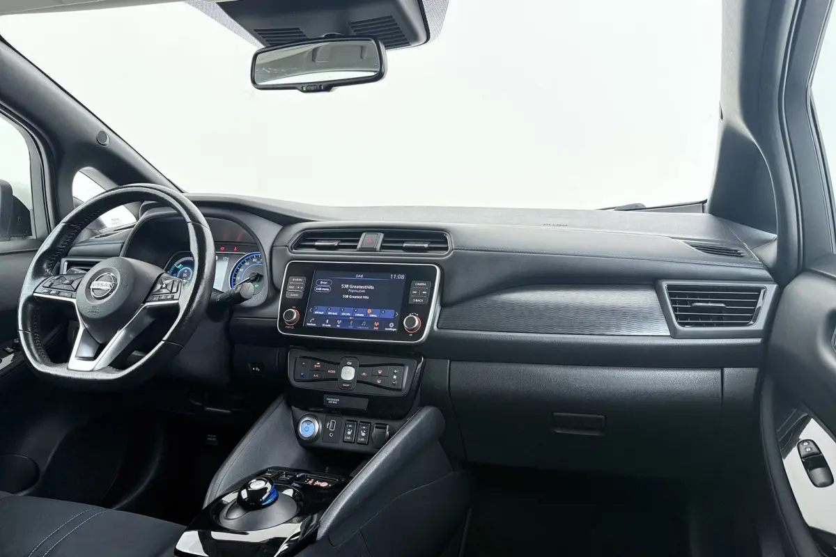 N-Connecta 40 kWh | Org NL | SOH 88% | CarPlay | Stoelverwarming V+A | Climate Control |