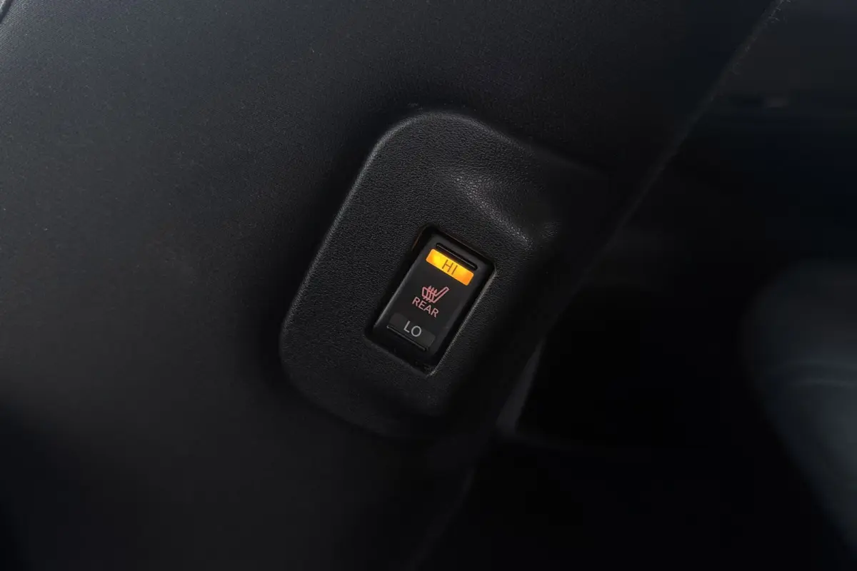 N-Connecta 40 kWh | Org NL | SOH 88% | CarPlay | Stoelverwarming V+A | Climate Control |