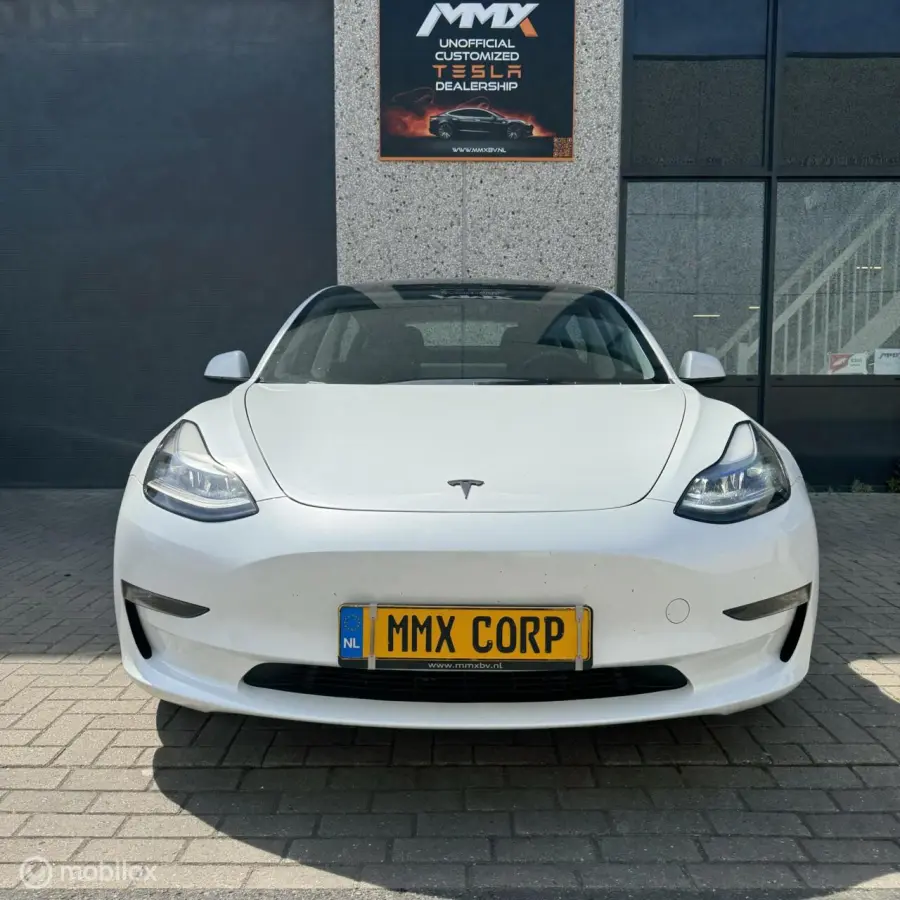 Long Range AWD + MMX PACK + IAP + SOH 92.1%