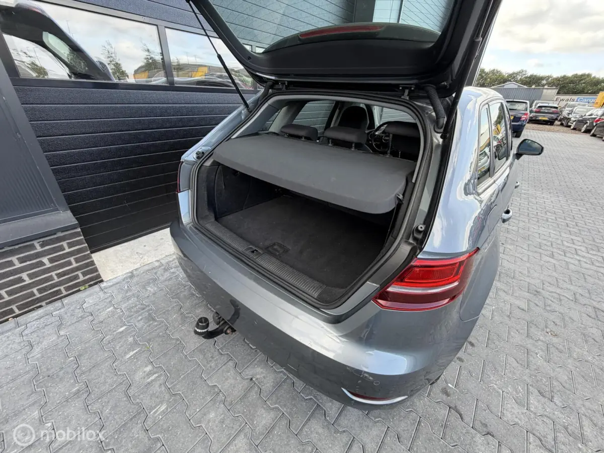 1.6 TDI Sport Lease Edition