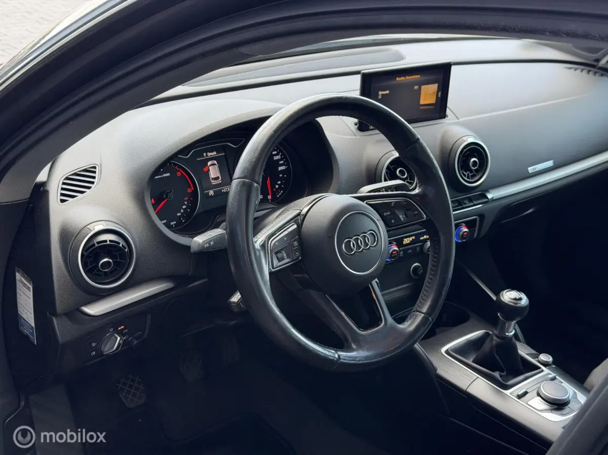 1.6 TDI Sport Lease Edition