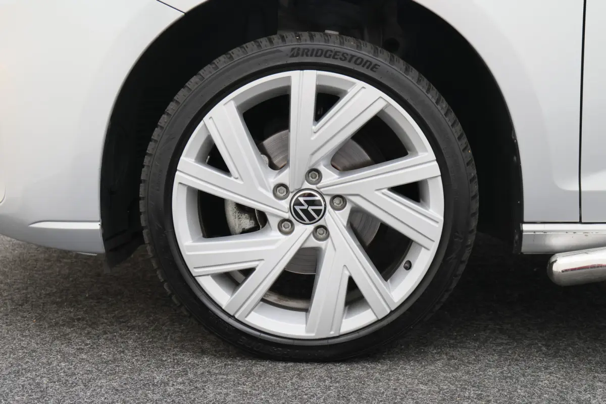 2.0 TDI Comfort Airco, Cruise, Camera, Apple Carplay, Elektrisch Pakket, PDC, 18''