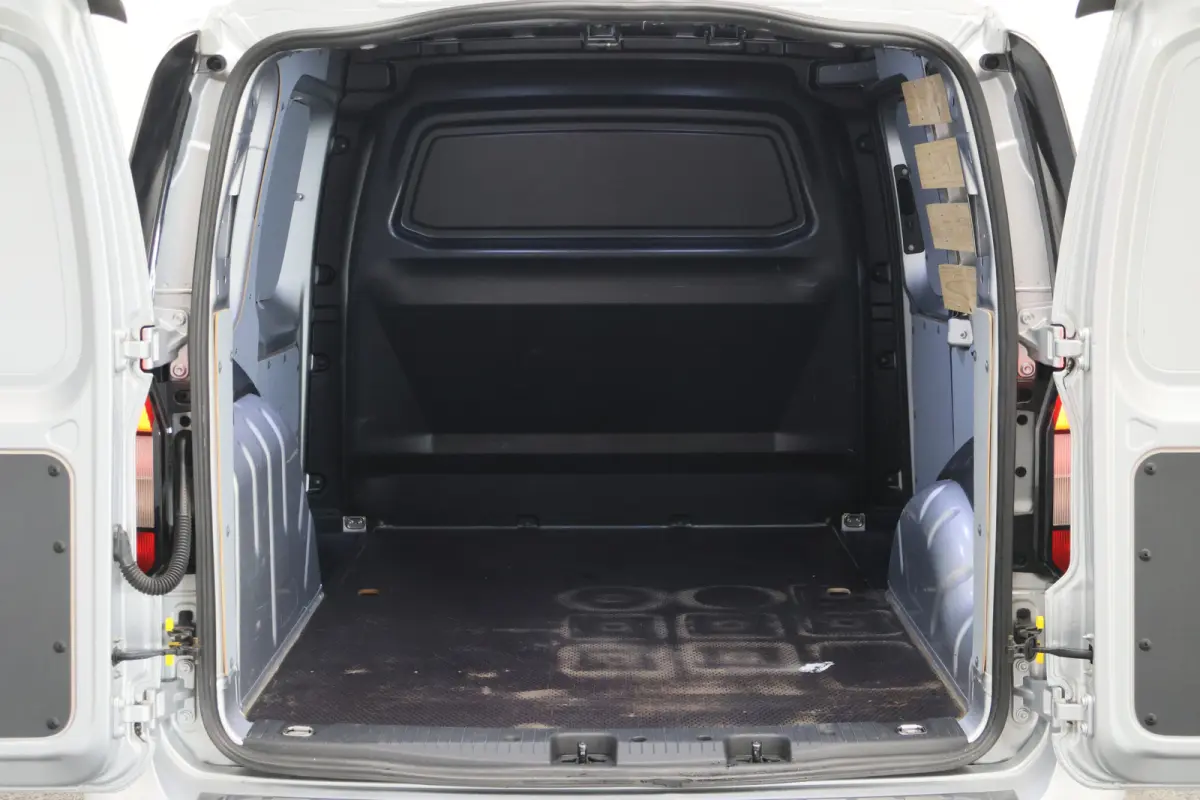 2.0 TDI Comfort Airco, Cruise, Camera, Apple Carplay, Elektrisch Pakket, PDC, 18''