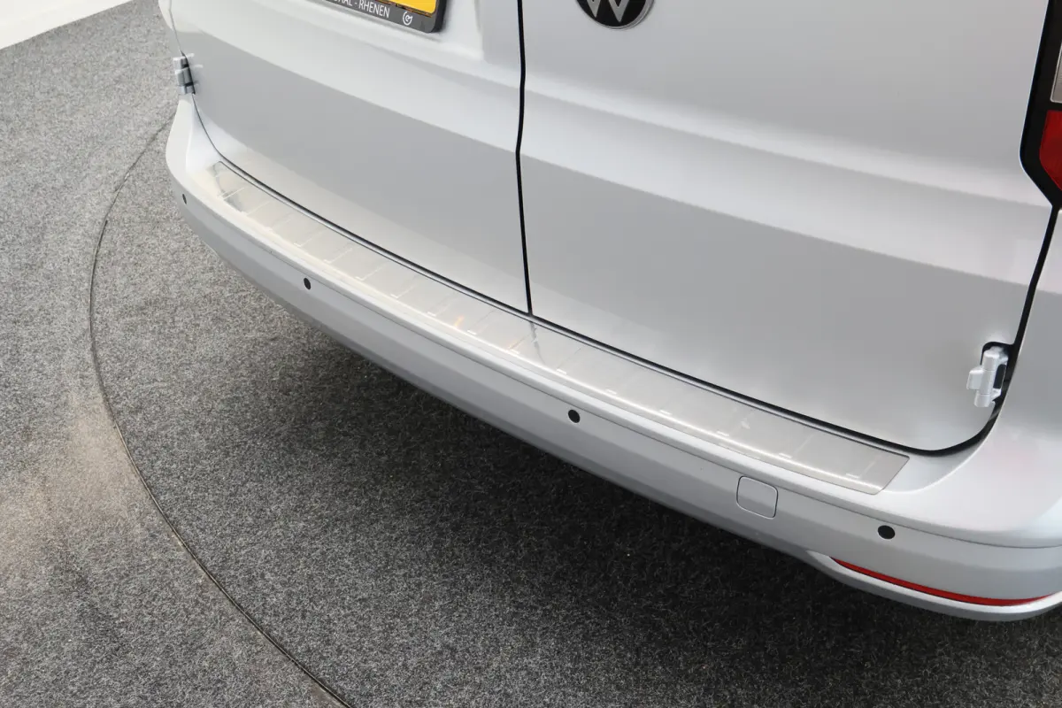 2.0 TDI Comfort Airco, Cruise, Camera, Apple Carplay, Elektrisch Pakket, PDC, 18''