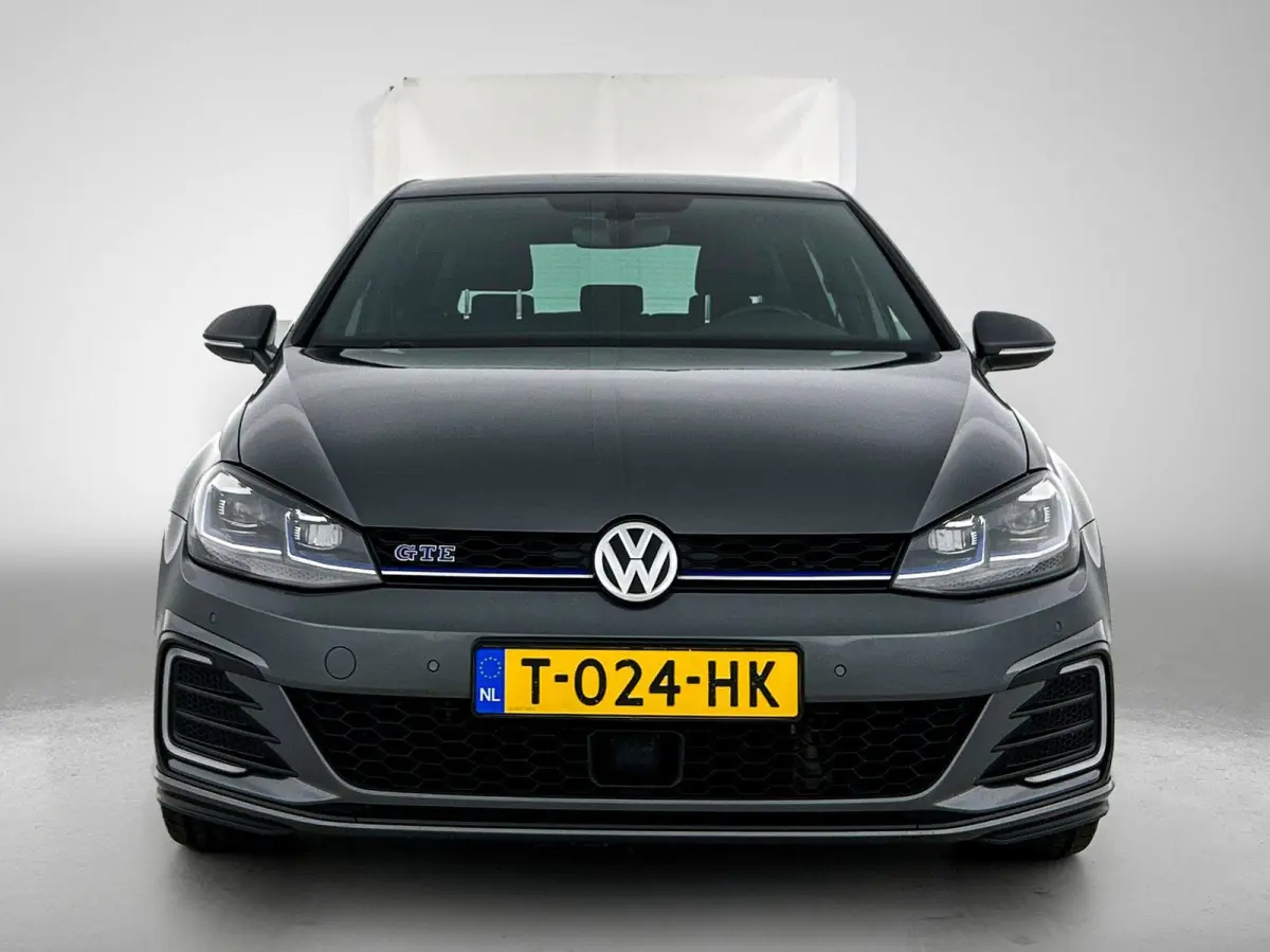 1.4 TSI PHEV GTE | Automaat | Climate Control | Achteruitrijcamera | Cruise Control | Lichtmetalen Velgen |