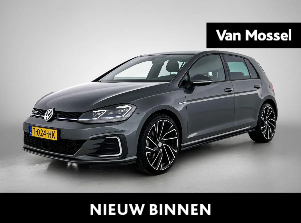 1.4 TSI PHEV GTE | Automaat | Climate Control | Achteruitrijcamera | Cruise Control | Lichtmetalen Velgen |