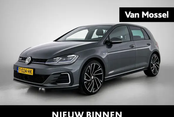 1.4 TSI PHEV GTE | Automaat | Climate Control | Achteruitrijcamera | Cruise Control | Lichtmetalen Velgen |