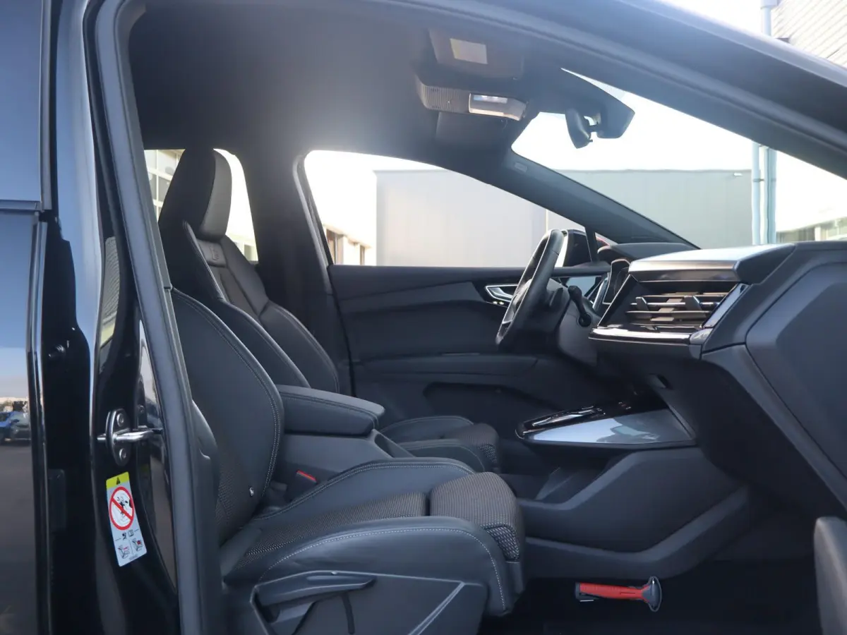 35 170pk S edition 55 kWh | Apple Carplay/Android Auto | Voorstoelen Verwarmd | Achteruitrijcamera | Adaptive Cruise | Matrix LED | Waterpomp