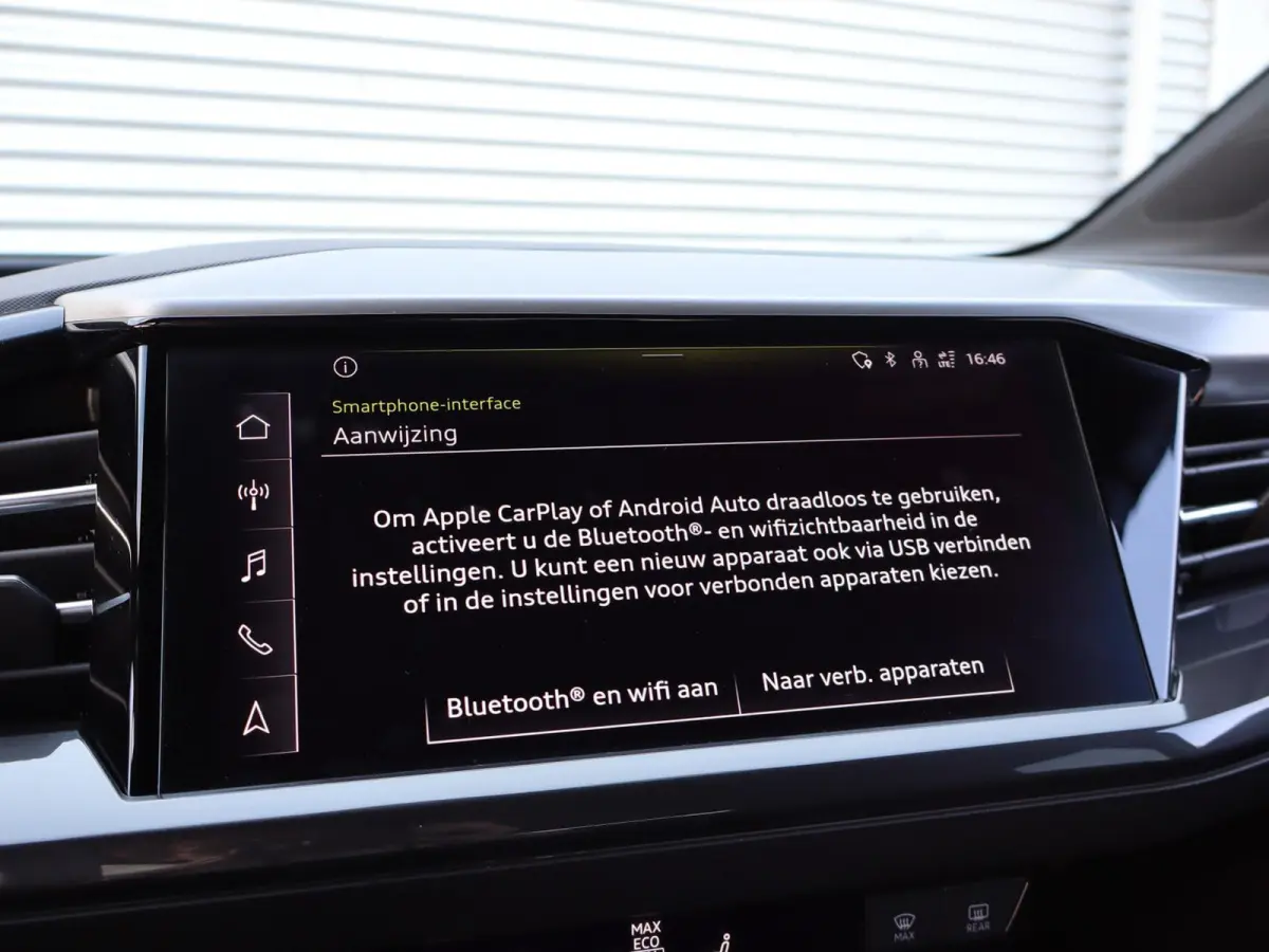 35 170pk S edition 55 kWh | Apple Carplay/Android Auto | Voorstoelen Verwarmd | Achteruitrijcamera | Adaptive Cruise | Matrix LED | Waterpomp
