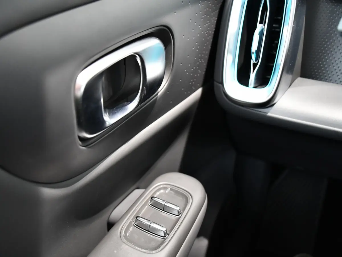 Design ProMax 67.1 kWh | Apple Carplay/Android Auto | Camera | November leveren