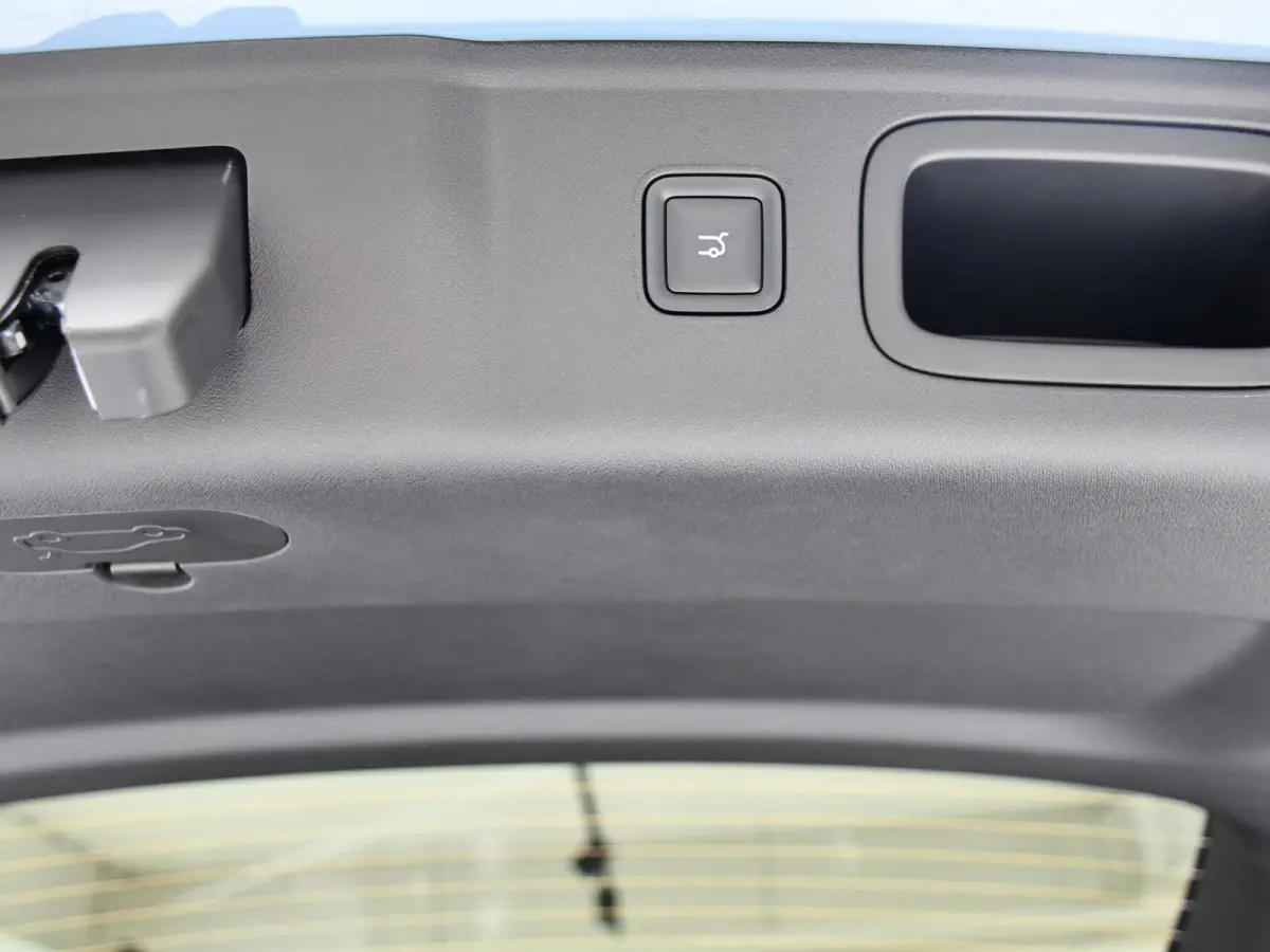 Design ProMax 67.1 kWh | Apple Carplay/Android Auto | Camera | November leveren