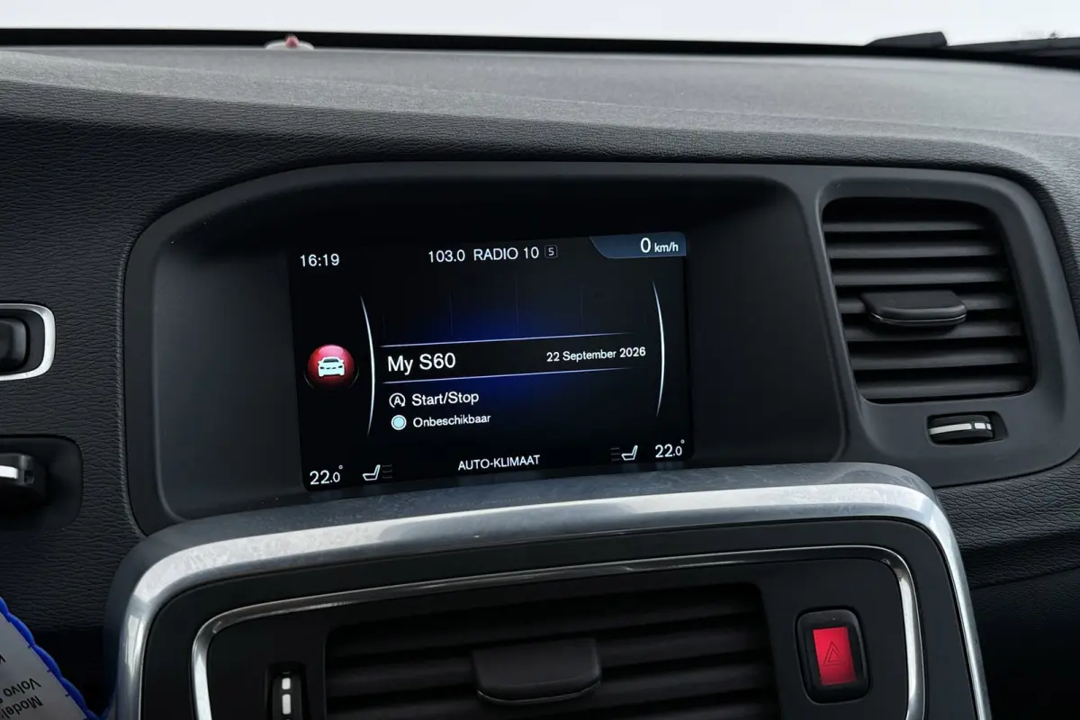1.5 T3 Nordic+ | Trekhaak | Org NL | Dealer Ond. | R-Design | Stoelverwarming | Navigatie | Xenon |
