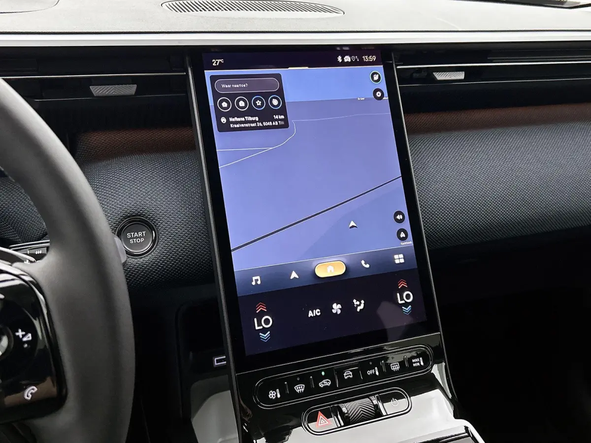 SUV Business Comfort Range 73 kWh 210pk | DEMO | Navigatie | 360° Camera | Handsfree achterklep | Adaptieve Cruise Control | Climate Control | Parkeersensoren v+a | Head-up display | LED ko