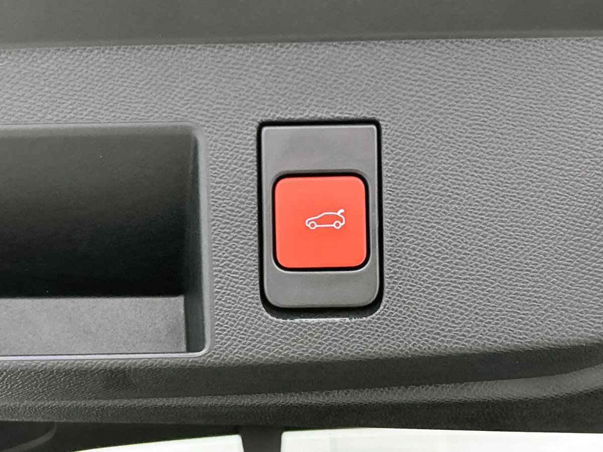 SUV Business Comfort Range 73 kWh 210pk | DEMO | Navigatie | 360° Camera | Handsfree achterklep | Adaptieve Cruise Control | Climate Control | Parkeersensoren v+a | Head-up display | LED ko
