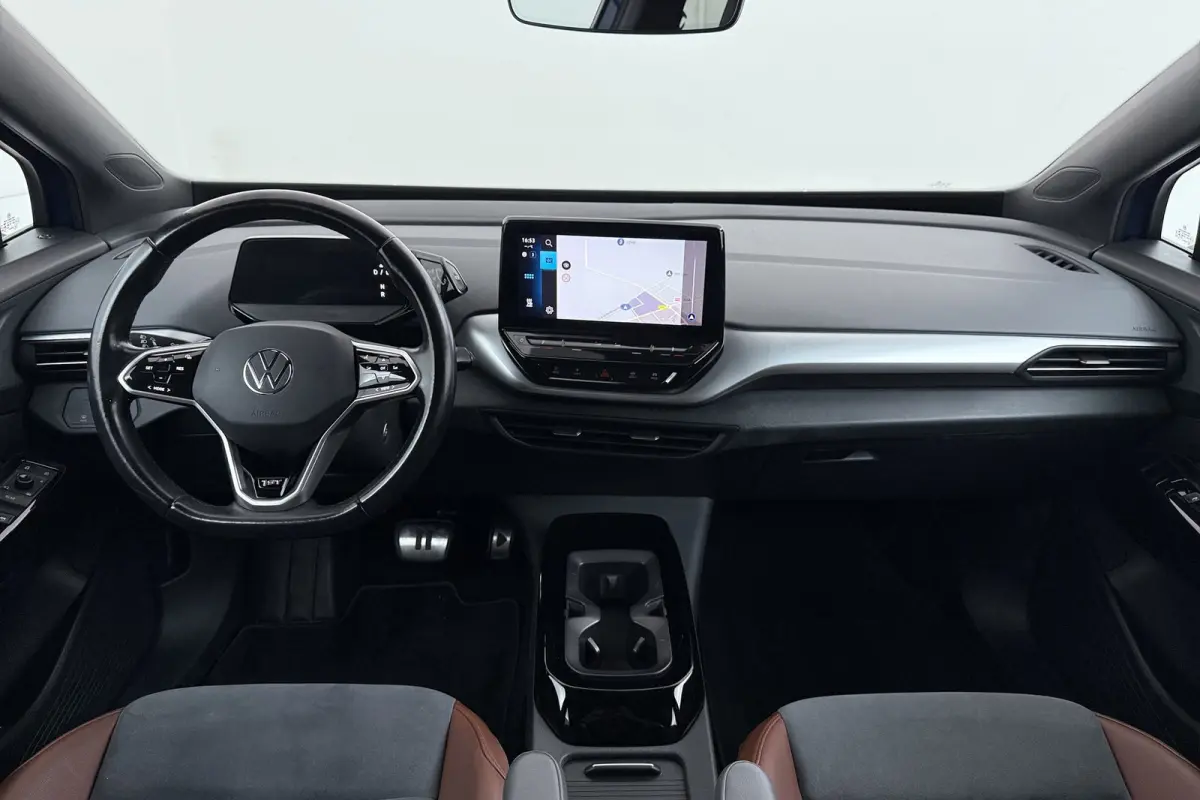 First 77 kWh | Uitklap Trekhaak | SOH 91% | Camera | Adap. Cruise | CarPlay |