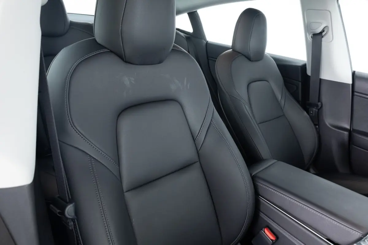 Long Range AWD 75 kWh *SOH 99.5%* PANORAMADAK | LEDER