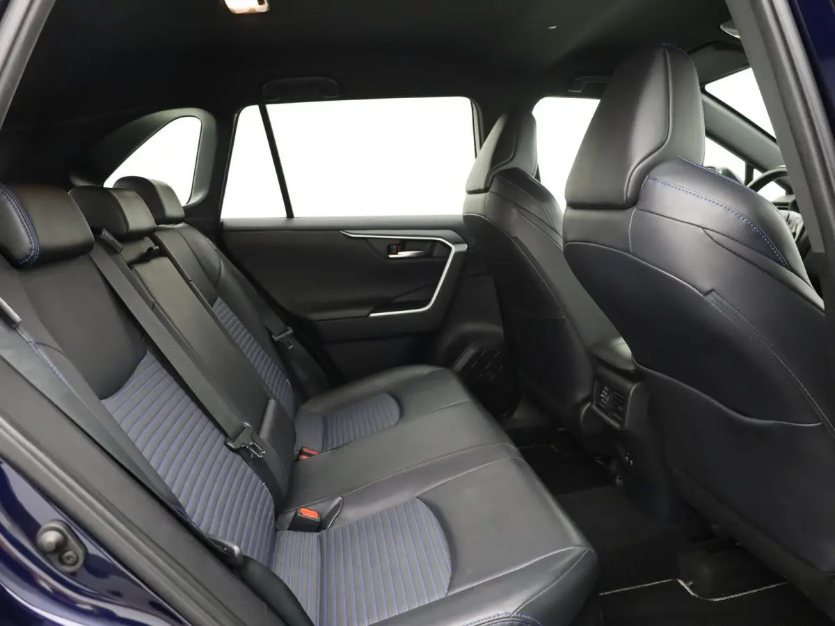 2.5 Hybrid AWD Bi-Tone | Trekhaak afnb. | Elk. A-klep | Stuur & Stoel verw. | Keyless | Prijs Rijklaar!!