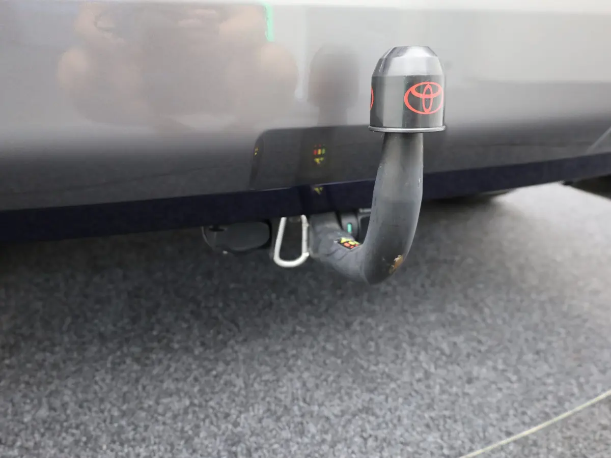 2.5 Hybrid AWD Bi-Tone | Trekhaak afnb. | Elk. A-klep | Stuur & Stoel verw. | Keyless | Prijs Rijklaar!!