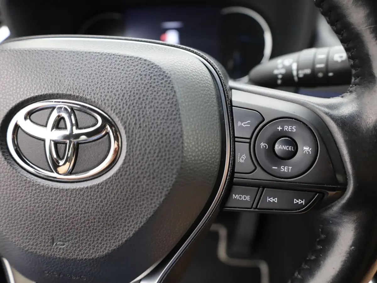 2.5 Hybrid AWD Bi-Tone | Trekhaak afnb. | Elk. A-klep | Stuur & Stoel verw. | Keyless | Prijs Rijklaar!!