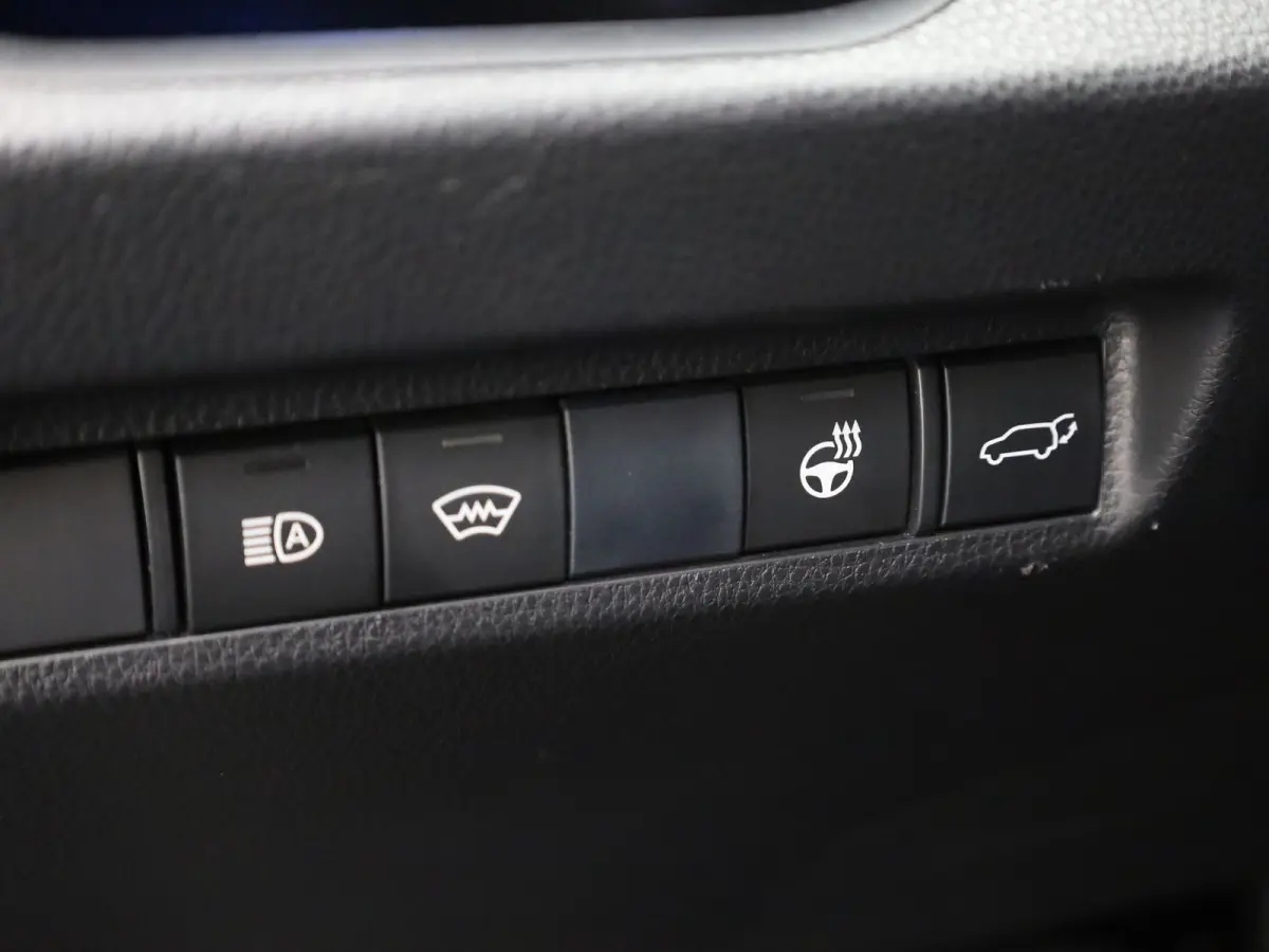 2.5 Hybrid AWD Bi-Tone | Trekhaak afnb. | Elk. A-klep | Stuur & Stoel verw. | Keyless | Prijs Rijklaar!!