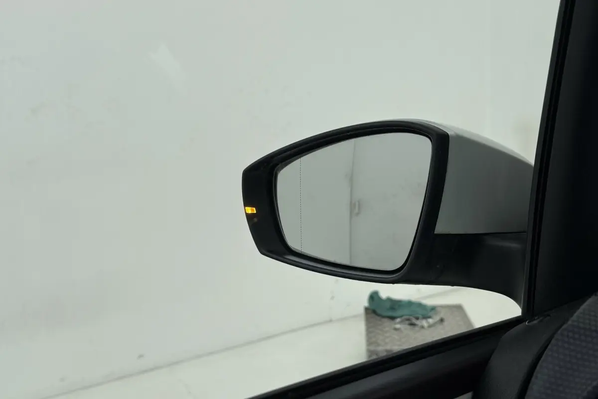 Up! 1.0 BMT move up! | Org NL | 65.000 KM!! | Airco | Navigatie Via Telefoon | Bluetooth |