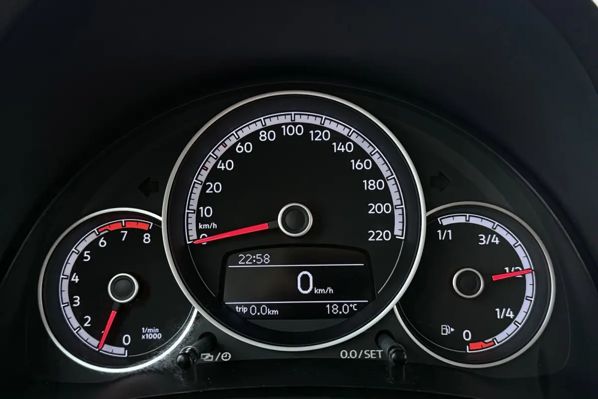 Up! 1.0 BMT move up! | Org NL | 65.000 KM!! | Airco | Navigatie Via Telefoon | Bluetooth |
