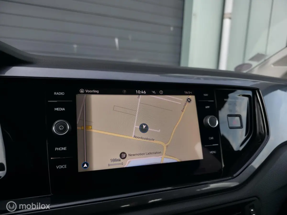 1.0 TSI R-line / Navi / Carplay / Camera
