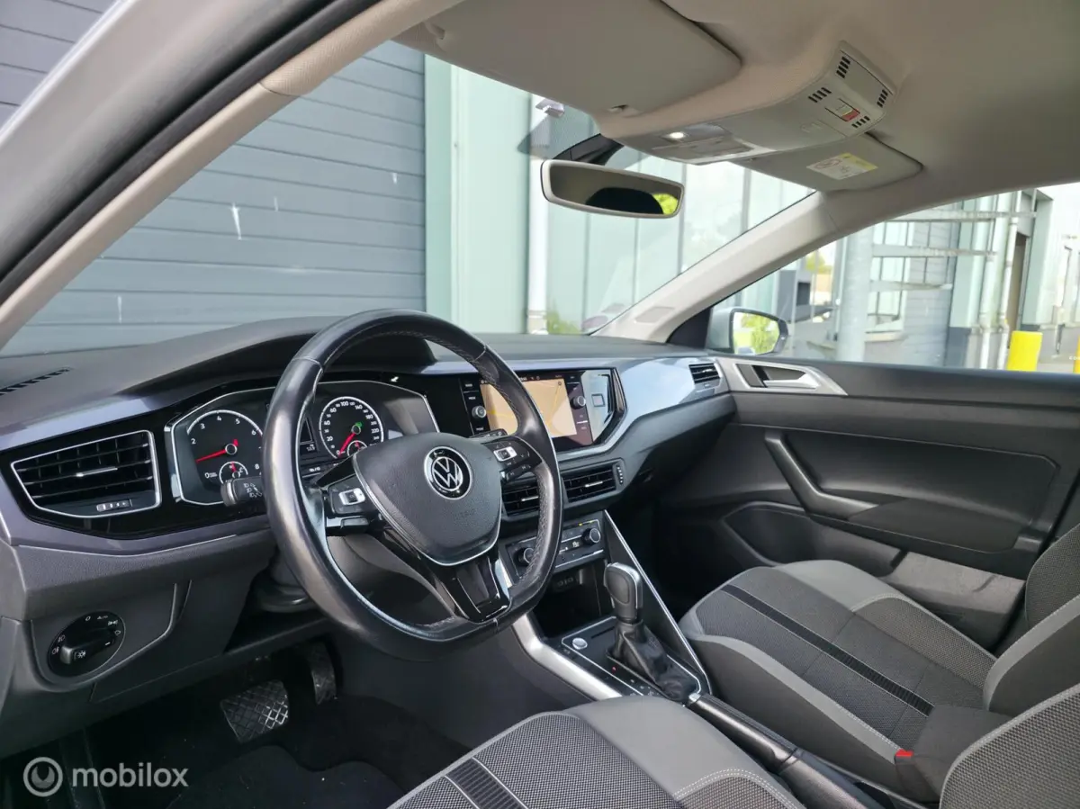 1.0 TSI R-line / Navi / Carplay / Camera