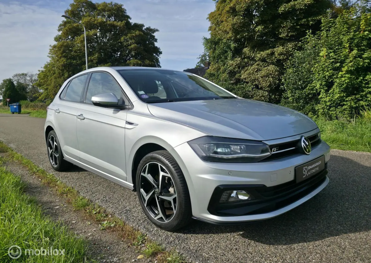 1.0 TSI R-line / Navi / Carplay / Camera