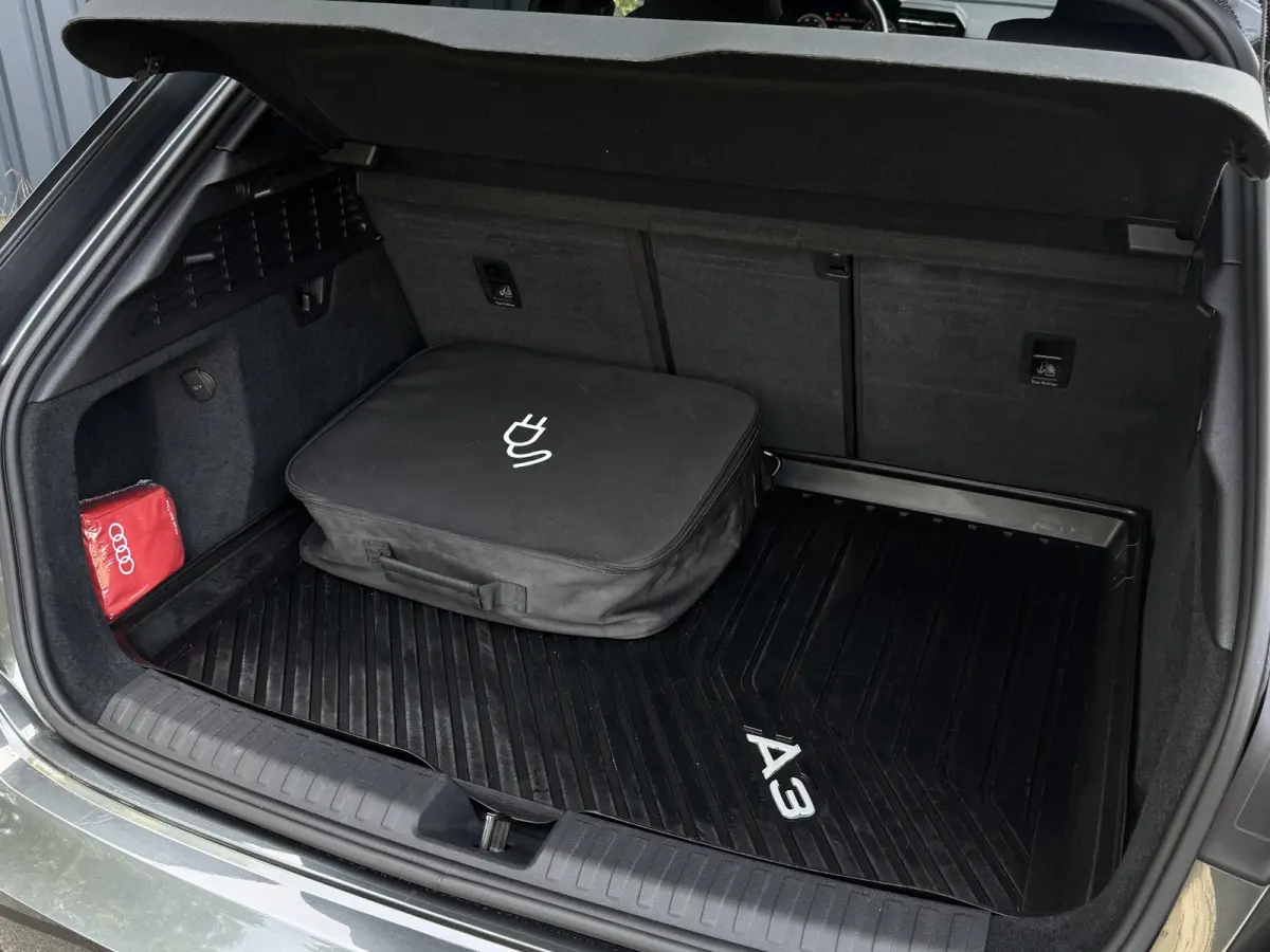 40 TFSI PHEV S Line 204 pk Dealeronderhouden