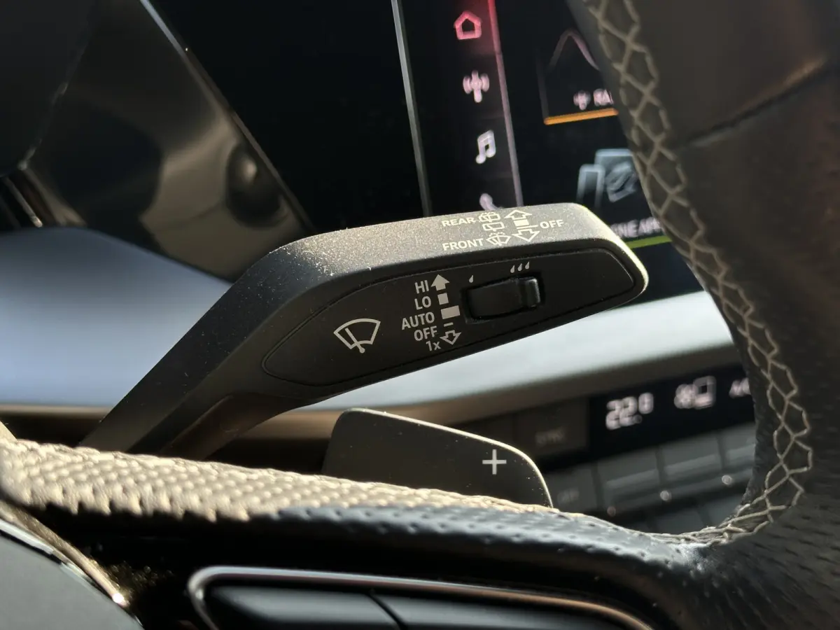 40 TFSI PHEV S Line 204 pk Dealeronderhouden