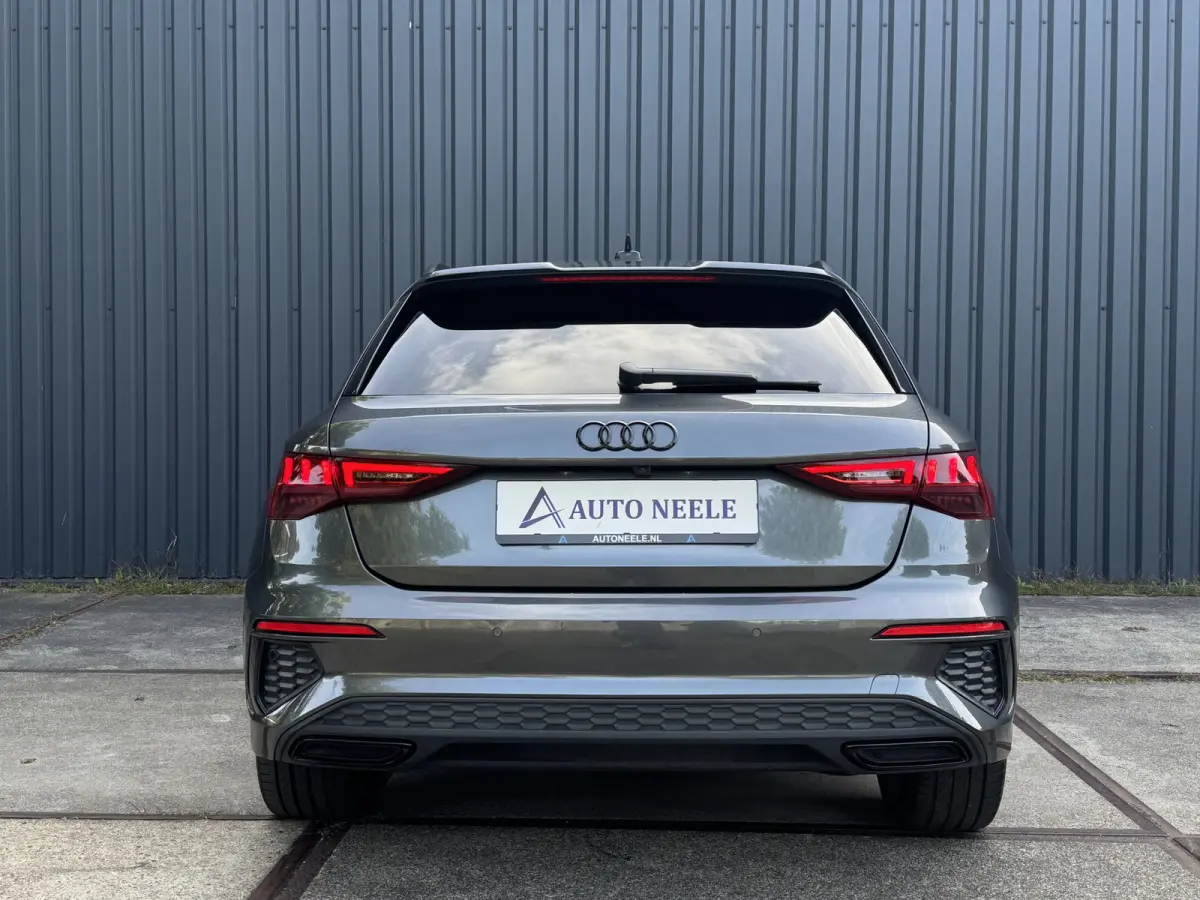 40 TFSI PHEV S Line 204 pk Dealeronderhouden