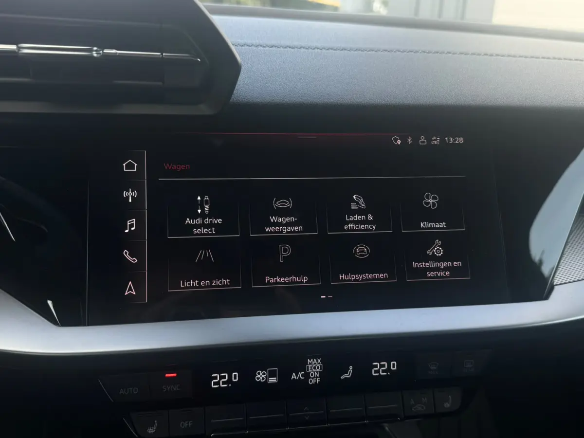 40 TFSI PHEV S Line 204 pk Dealeronderhouden