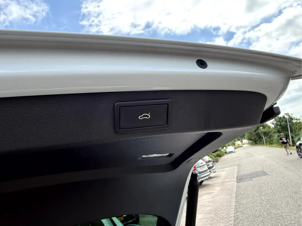 1.4 TSI iV Sportline Business Panoramadak, Trekhaak