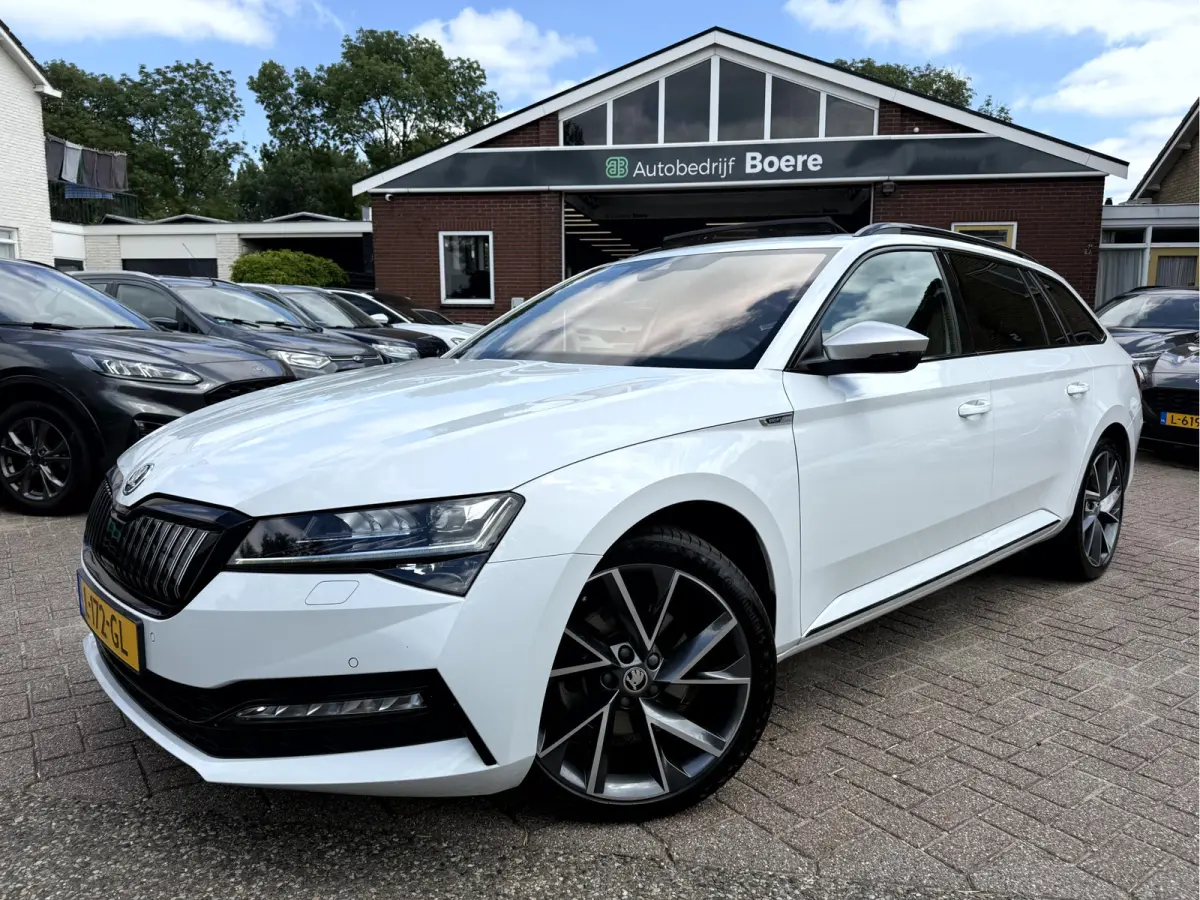 1.4 TSI iV Sportline Business Panoramadak, Trekhaak